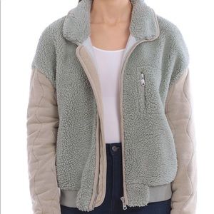 avec les filles Mixed Media Quilted Sleeve Teddy Jacket